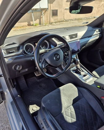 Skoda Superb cena 98800 przebieg: 177500, rok produkcji 2018 z Wrocław małe 37